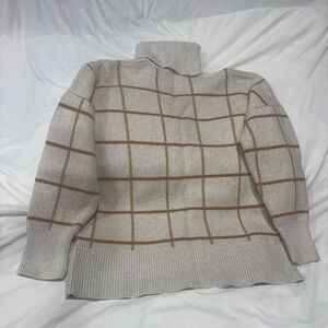 Madewell Womens turtleneck sweater  
Grid  Pattern - Cream and Brown Size M